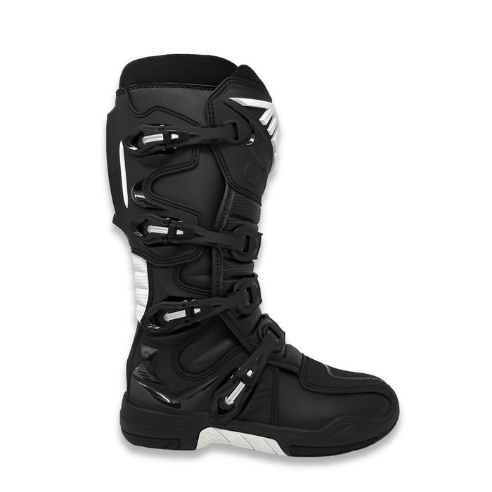 ATLAS TRACTION  BOOT