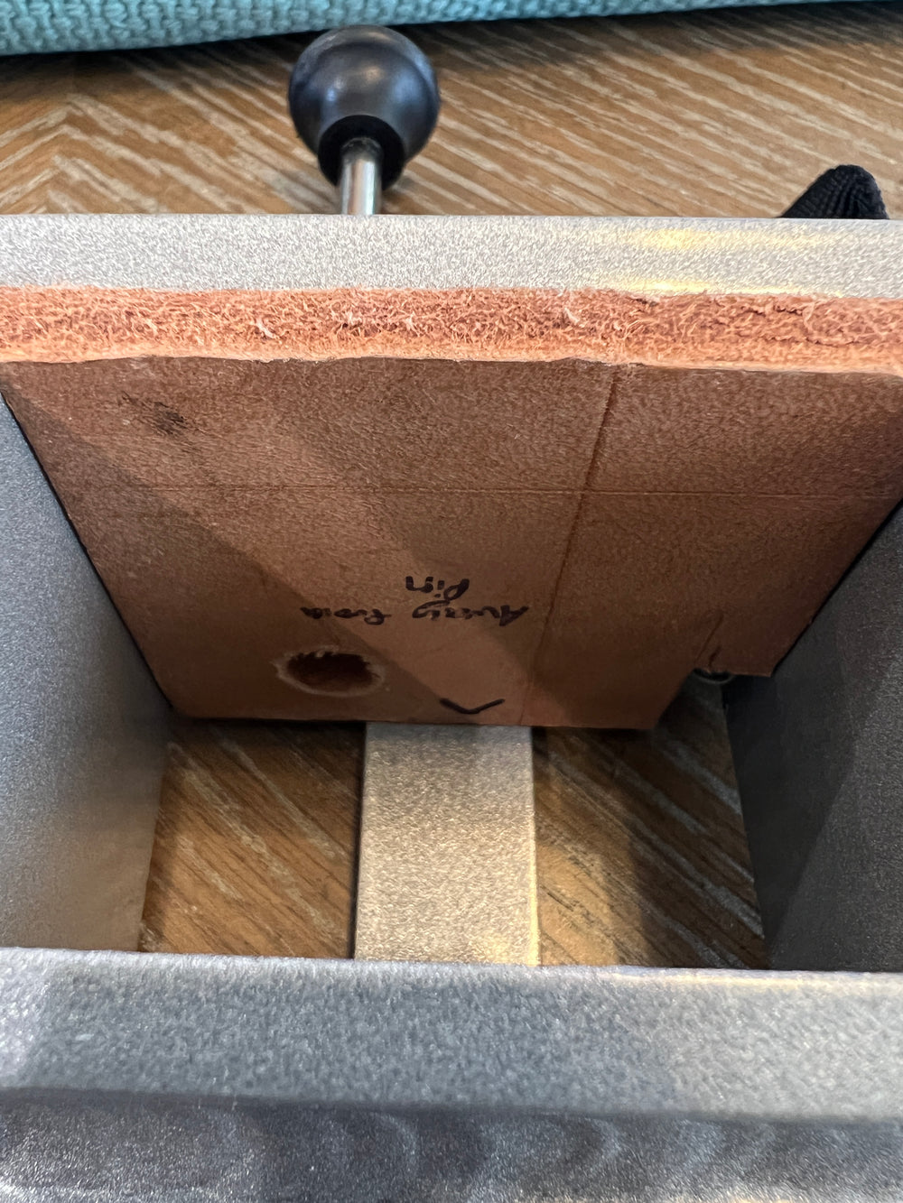 MOTO CINCH FOOT PEG PROTECTOR